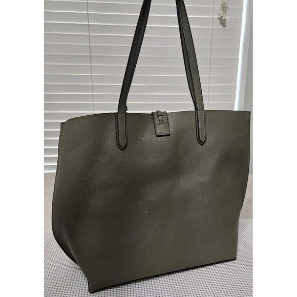 Bebe Los Angeles Tote Bag Faux Leather Black Tote - Picture 2 of 8